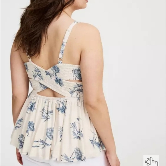 Torrid Smocked Criss-Cross Babydoll Top Tropical/Palm Tree Print Size Med. (00) - Picture 3 of 10